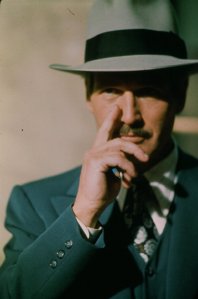 MV5BMjE1MzM2MjYyNV5BMl5BanBnXkFtZTcwODU0ODQyNw@@._V1._SX640_SY967_